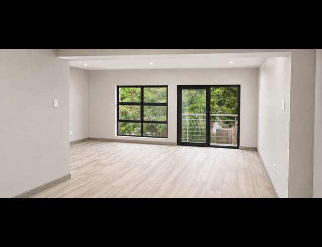 5 BEDROOM HOUSE FOR SALE IN SILWERKRUIN